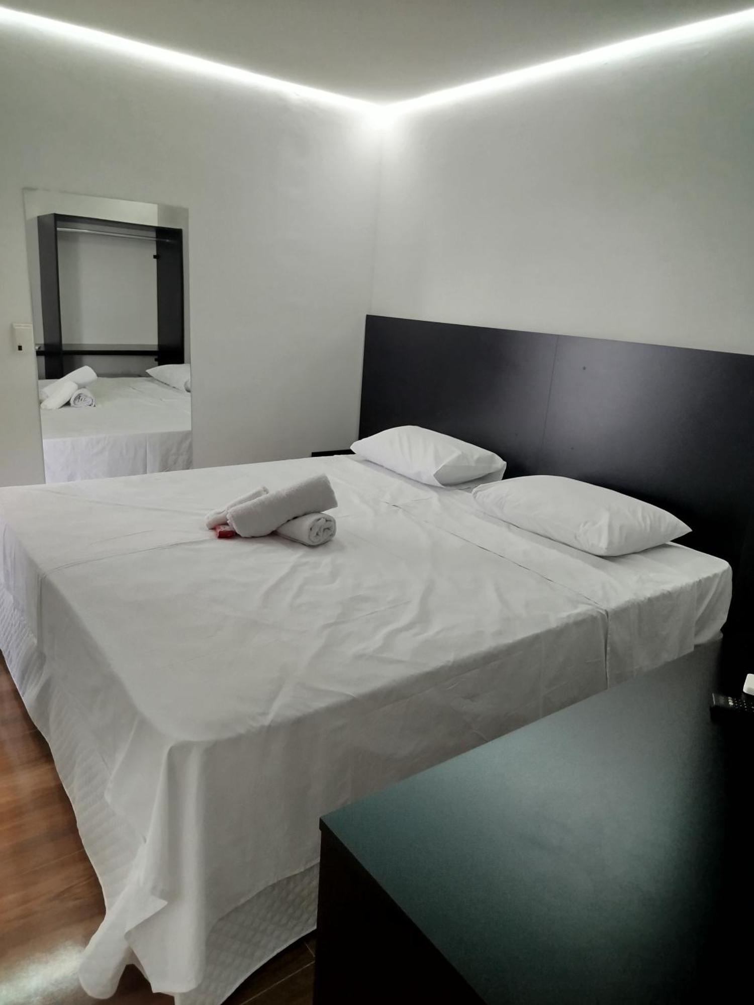Hotel Sea Angels Arraial do Cabo Esterno foto